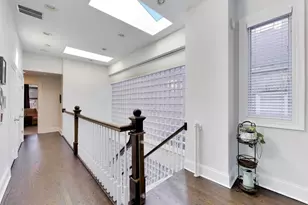 2030 N Hoyne Ave, Chicago, IL 60647 - Photo 17