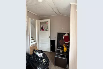 743 Bangs Street, Aurora, IL 60505 - Photo 15