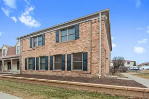 1776 Bristol Walk, Hoffman Estates, IL 60169 - Photo 1