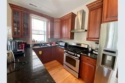 2426 W Erie Street #1, Chicago, IL 60612 - Photo 3