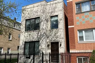 2426 W Erie St, Chicago, IL 60612 - Photo 1