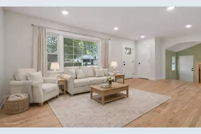 1142 N Webster Street, Naperville, IL 60563 - Photo 7