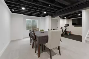 2034 Link Dr, Buffalo Grove, IL 60089 - Photo 25