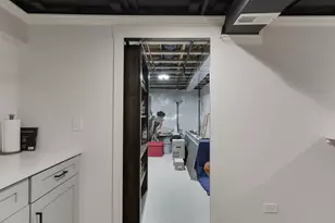 2034 Link Dr, Buffalo Grove, IL 60089 - Photo 31