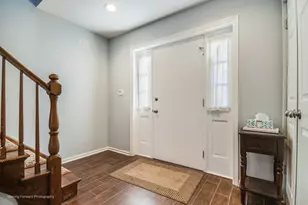 133 Rivershire Ln, Lincolnshire, IL 60069 - Photo 3