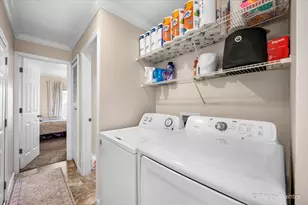 127 5th Ave, Bartlett, IL 60103 - Photo 11