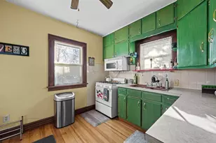 4202 10th Ave, Moline, IL 61265 - Photo 9