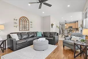 420 Raintree Dr, Oswego, IL 60543 - Photo 17