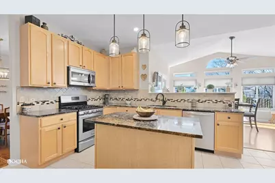 420 Raintree Drive, Oswego, IL 60543 - Photo 9