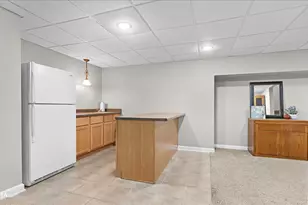 420 Raintree Dr, Oswego, IL 60543 - Photo 41