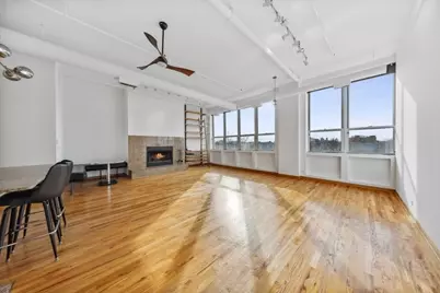 [Address not provided], Chicago, IL 60642 - Photo 3