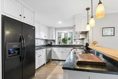 1334 S 5th Street, Saint Charles, IL 60174 - Photo 13