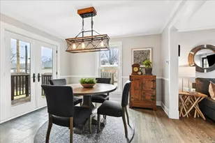 1334 S 5th St, Saint Charles, IL 60174 - Photo 11