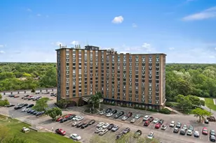 1 Renaissance Pl, Palatine, IL 60067 - Photo 19