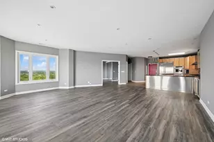 1 Renaissance Pl, Palatine, IL 60067 - Photo 5