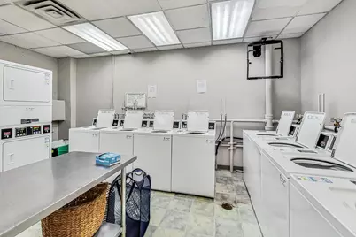 33 W Delaware Place #21H, Chicago, IL 60610 - Photo 23