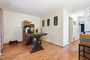 545 Pheasant Ct, Grayslake, IL 60030 - Photo 5