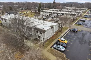 545 Pheasant Ct, Grayslake, IL 60030 - Photo 25