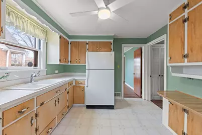 1818 E Indiana Street, Wheaton, IL 60187 - Photo 9