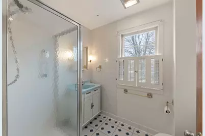 1818 E Indiana Street, Wheaton, IL 60187 - Photo 13