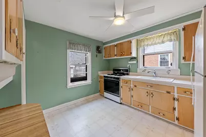 1818 E Indiana Street, Wheaton, IL 60187 - Photo 7