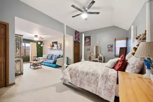 375 Meadow View, Burlington, IL 60109 - Photo 19