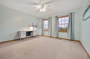 375 Meadow View, Burlington, IL 60109 - Photo 23