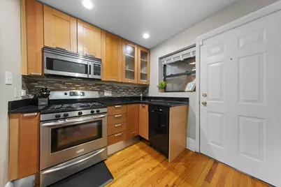 7423 N Sheridan Road #2W, Chicago, IL 60626 - Photo 5