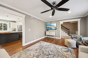 808 Shiloh Cir, Naperville, IL 60540 - Photo 5