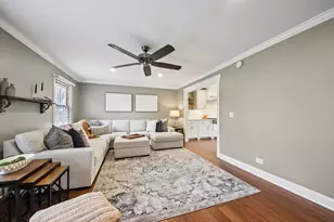 808 Shiloh Cir, Naperville, IL 60540 - Photo 3