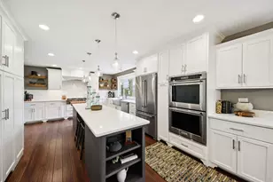 808 Shiloh Cir, Naperville, IL 60540 - Photo 9