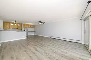 16 E Old Willow Rd, Prospect Heights, IL 60070 - Photo 9