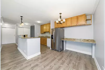 16 E Old Willow Road #214s, Prospect Heights, IL 60070 - Photo 7