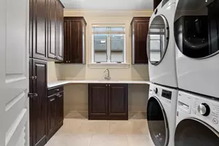 1755 N Mohawk St, Chicago, IL 60614 - Photo 39