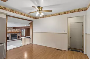 1706 Avalon Ave, Joliet, IL 60435 - Photo 11