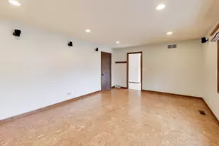 56 Winthrop New Rd, Sugar Grove, IL 60554 - Photo 17