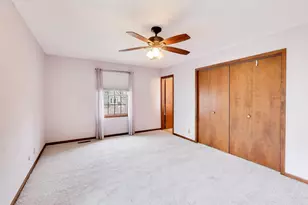 56 Winthrop New Rd, Sugar Grove, IL 60554 - Photo 19