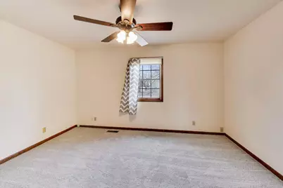 56 Winthrop New Road, Sugar Grove, IL 60554 - Photo 29