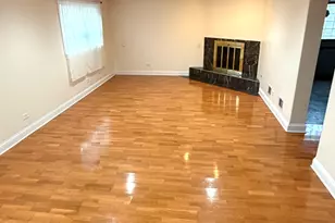 1814 Holly Ave, Darien, IL 60561 - Photo 7