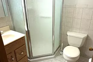 1814 Holly Ave, Darien, IL 60561 - Photo 15