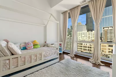 700 W Van Buren Street #PH2, Chicago, IL 60607 - Photo 29