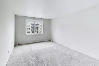 8610 Waukegan Road #302, Morton Grove, IL 60053 - Photo 25