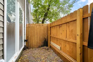 1726 N Kedzie Ave, Chicago, IL 60647 - Photo 7