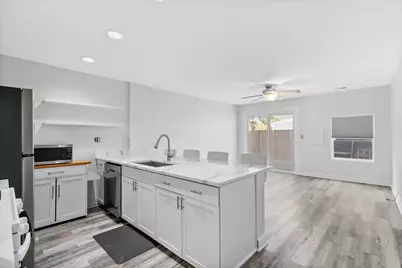 1726 N Kedzie Avenue #I, Chicago, IL 60647 - Photo 5