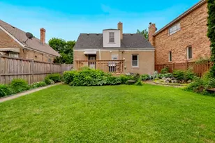 7738 W Rascher Ave, Chicago, IL 60656 - Photo 25