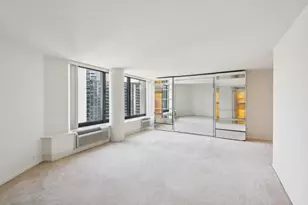 155 N Harbor Dr, Chicago, IL 60601 - Photo 9