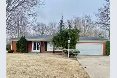 2560 E 259th Road, Peru, IL 61354 - Photo 1