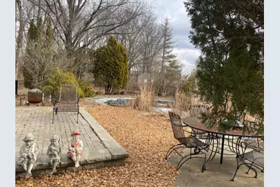 2560 E 259th Road, Peru, IL 61354 - Photo 7