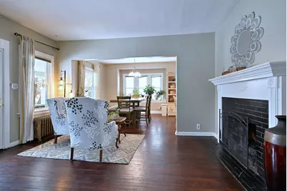 110 S Yale Avenue, Villa Park, IL 60181 - Photo 9