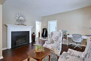 110 S Yale Ave, Villa Park, IL 60181 - Photo 7